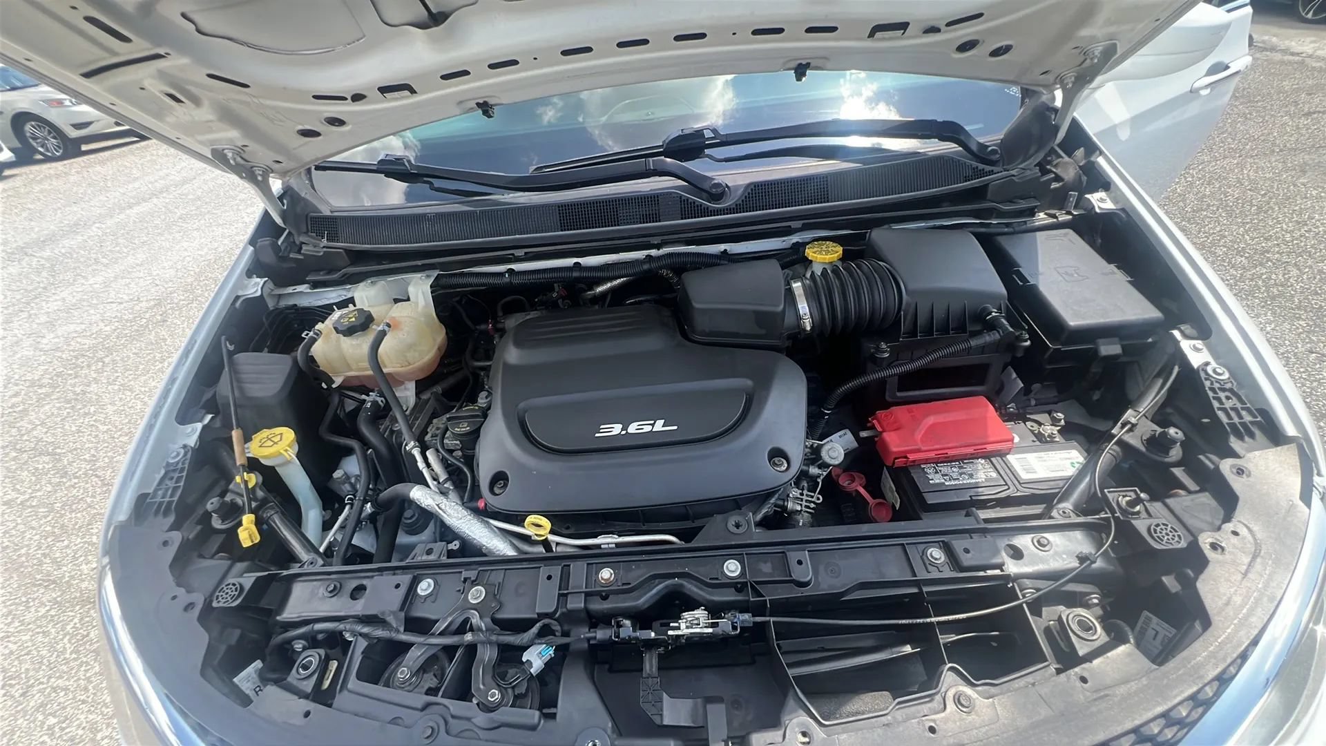 Used 2018 Chrysler Pacifica Touring-L Plus FWD image 24