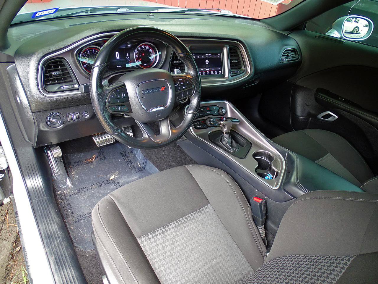 Used 2021 Dodge Challenger R/T RWD image 27