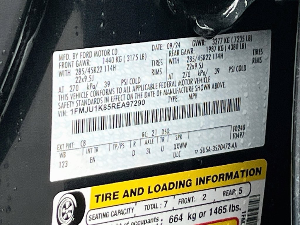 Used 2024 Ford Expedition Limited RWD image 15