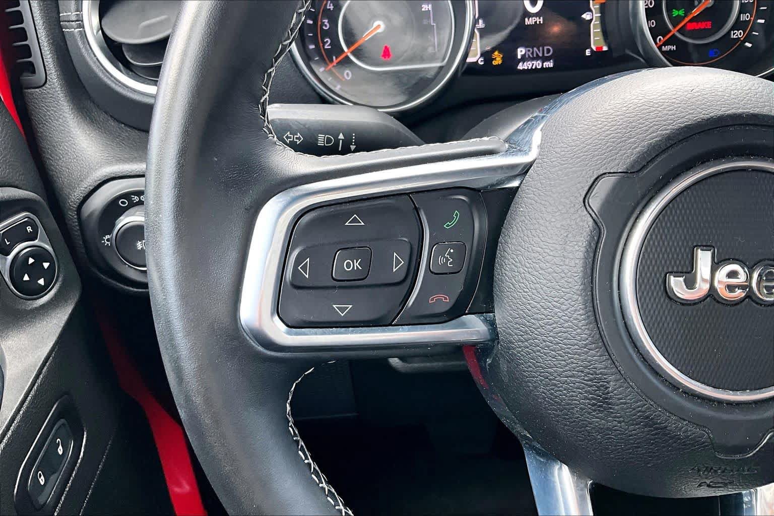 Used 2021 Jeep Wrangler Unlimited Sahara AWD/4WD image 21