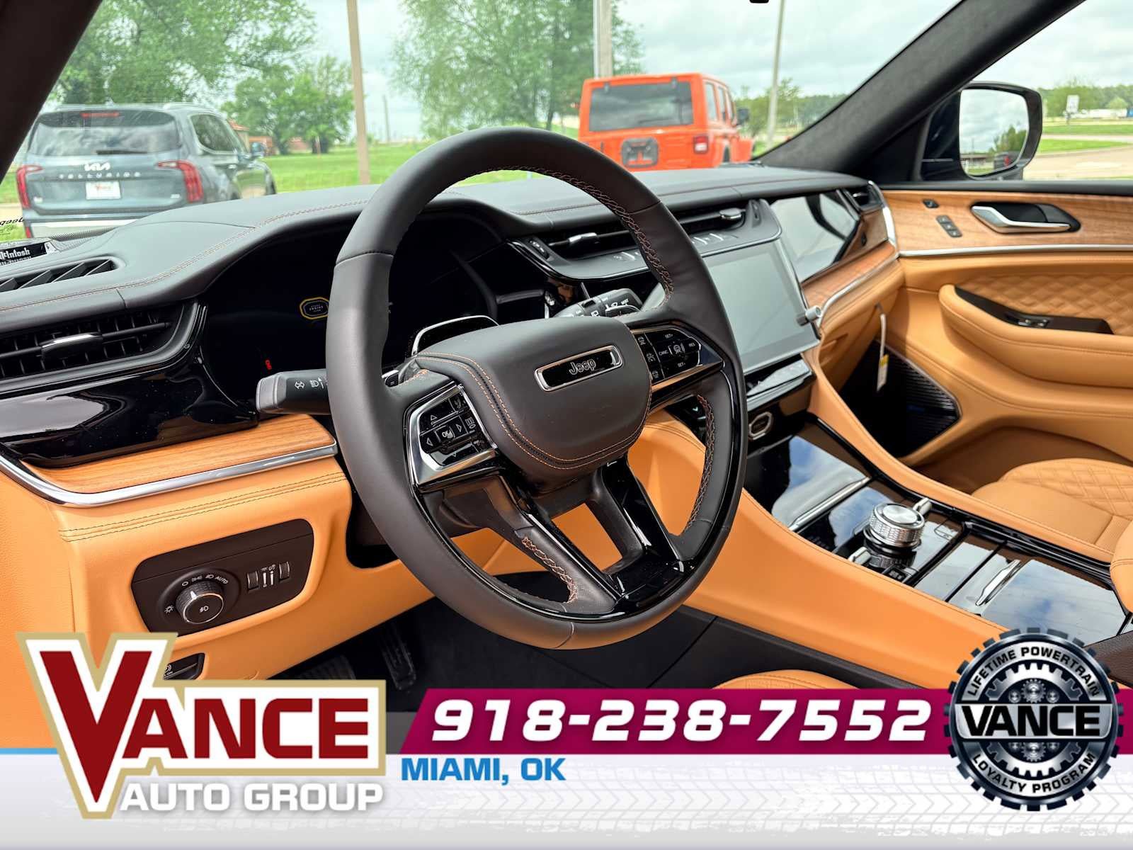 New 2026 Jeep Grand Cherokee L Summit w/ Obsidian Package AWD/4WD image 13