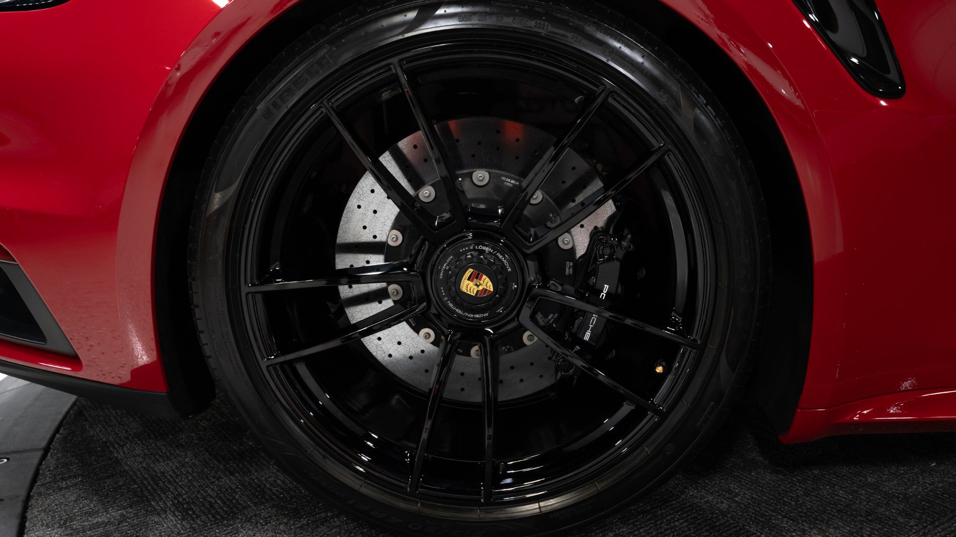 Used 2021 Porsche 911 Turbo S image 38