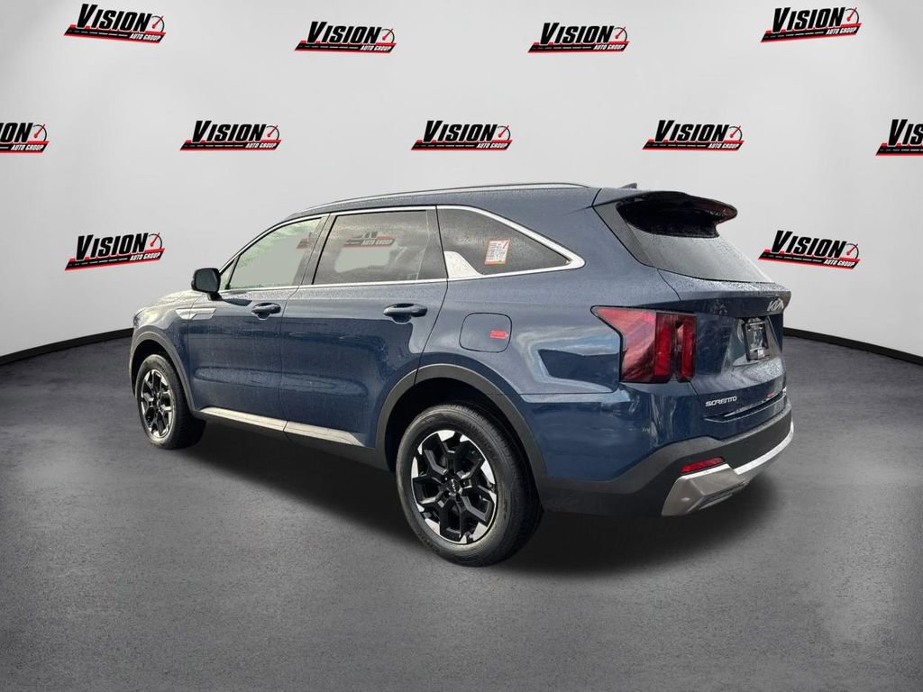New 2026 Kia Sorento S image 7