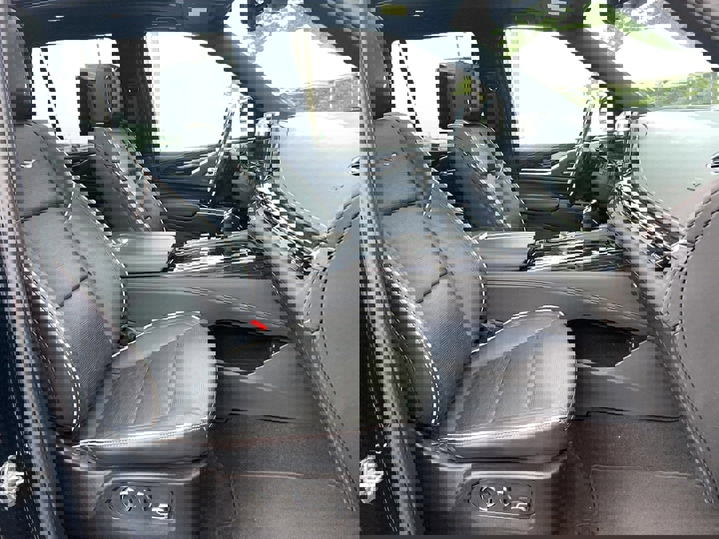 Used 2023 Cadillac Escalade Sport image 24