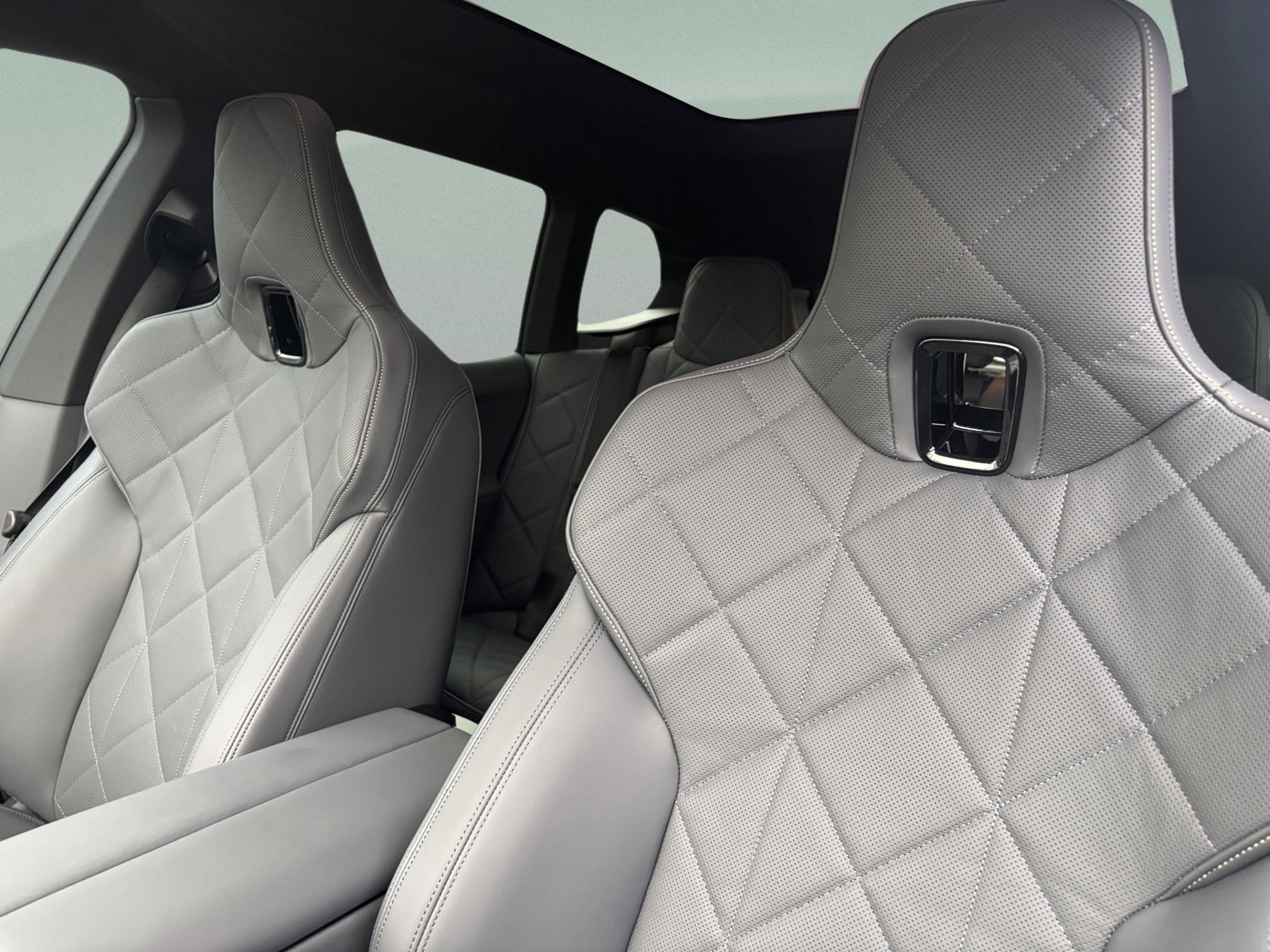 New 2026 BMW iX xDrive60 w/ M Sport Package image 21