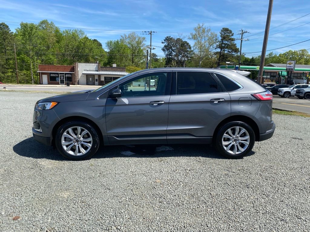 Used 2024 Ford Edge Titanium AWD/4WD image 6