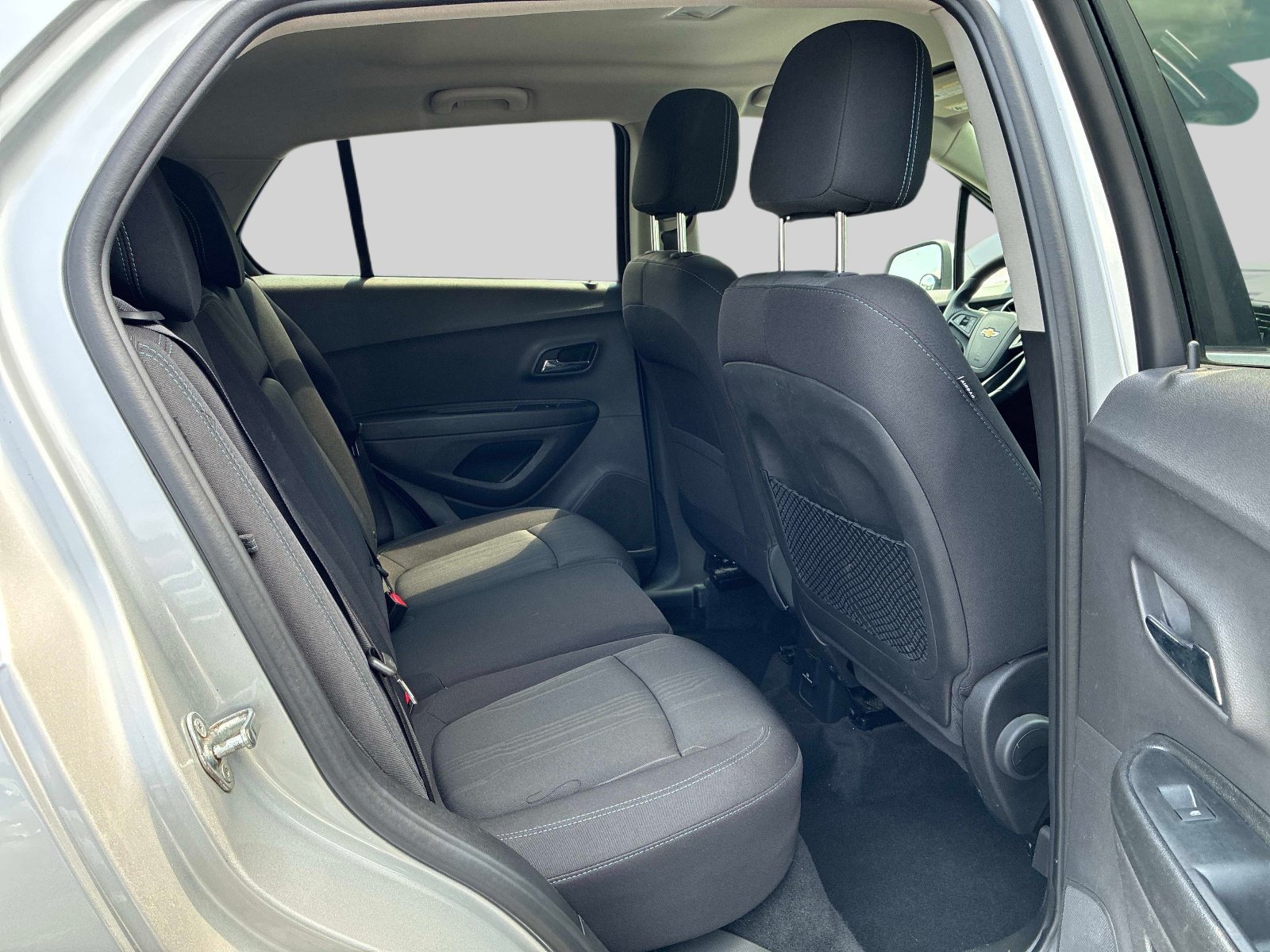 Used 2016 Chevrolet Trax LT FWD image 10