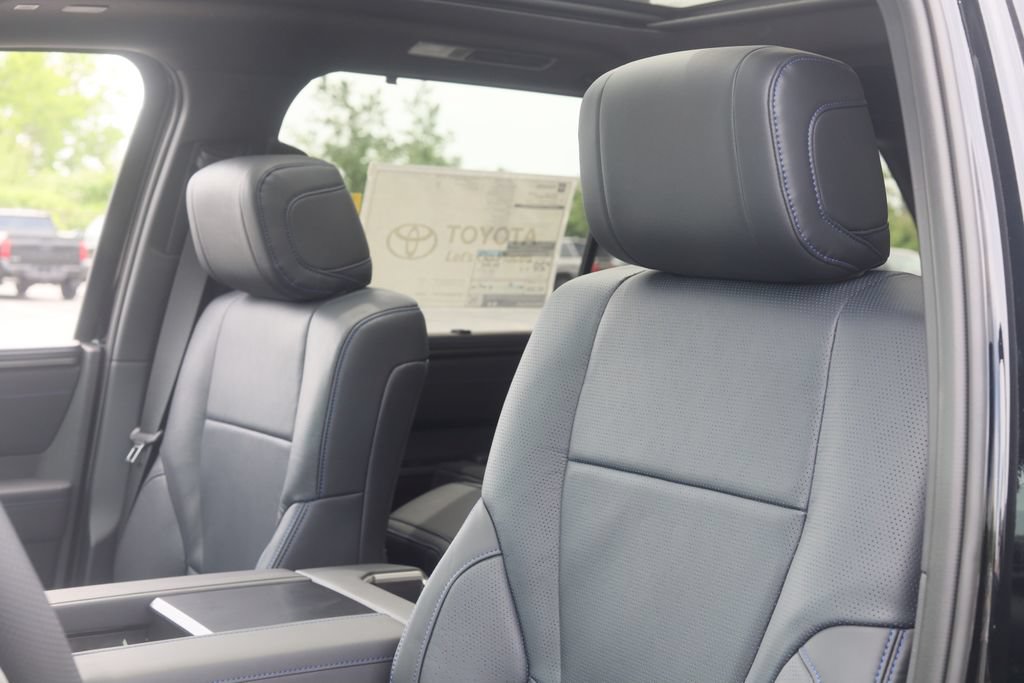 New 2026 Toyota Sequoia Platinum AWD/4WD image 4