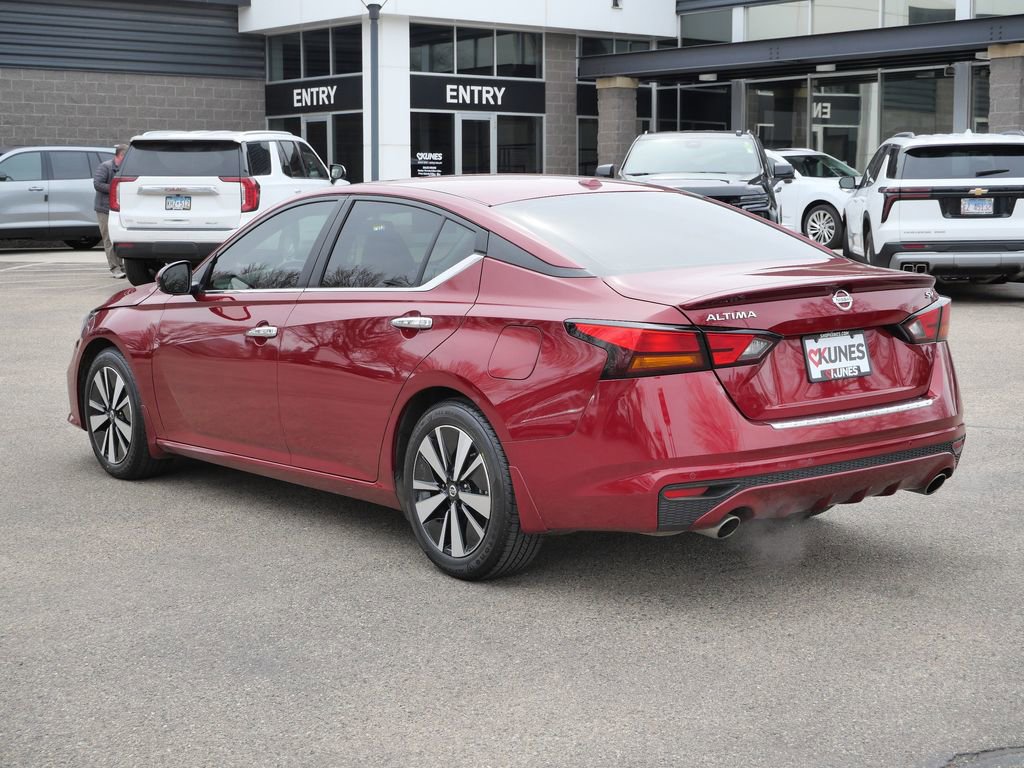 Used 2021 Nissan Altima 2.5 SV w/ SV Premium Package FWD image 7