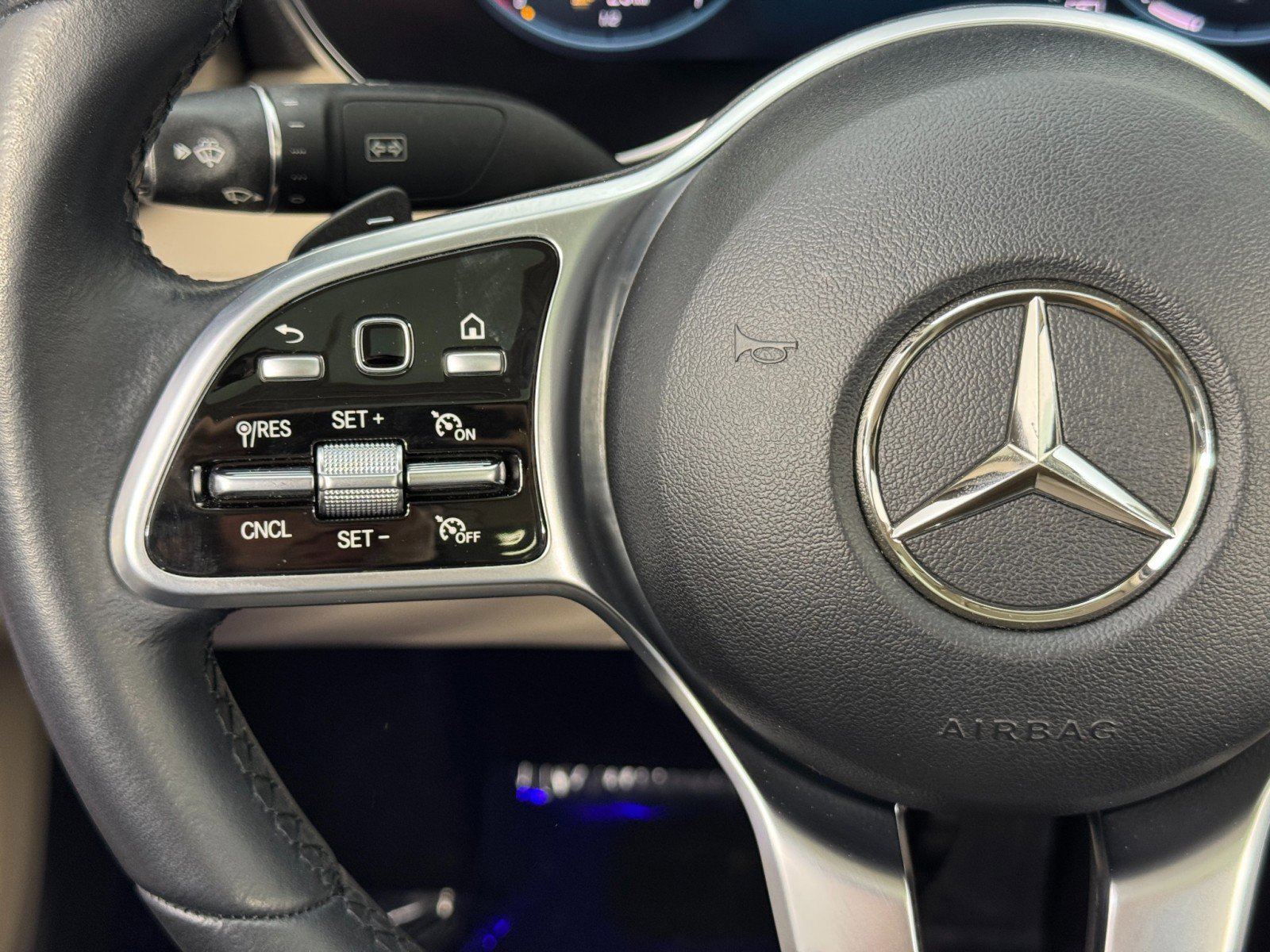 Used 2021 Mercedes-Benz C 300 Sedan w/ Premium Package image 21