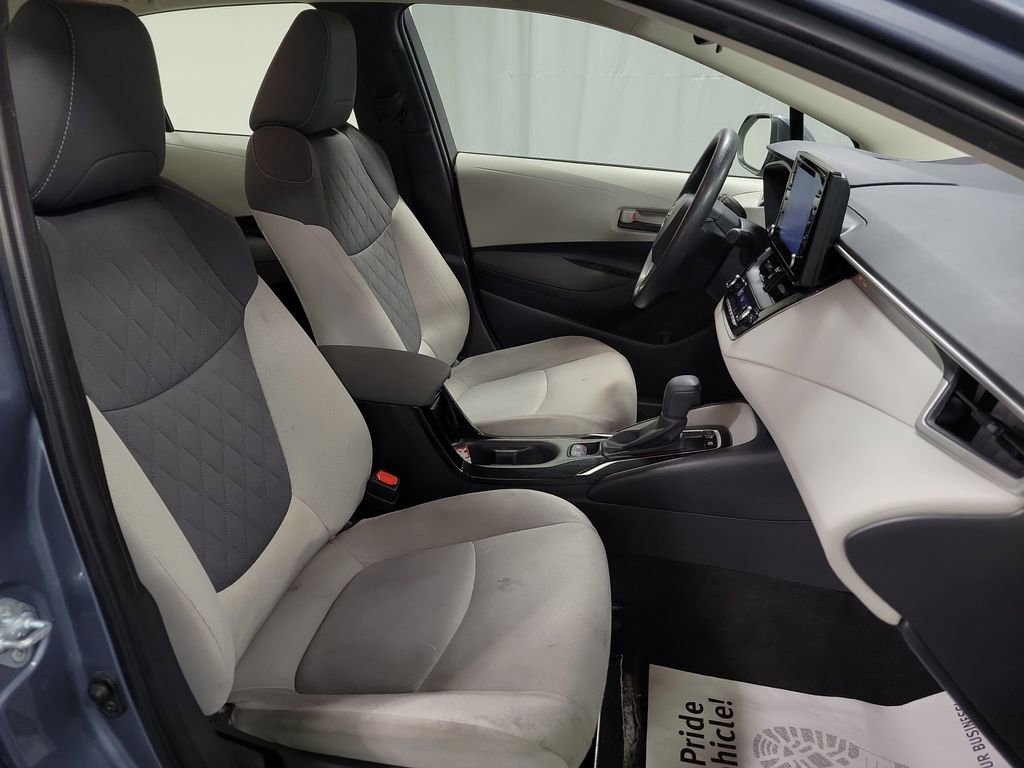 Used 2022 Toyota Corolla LE image 24