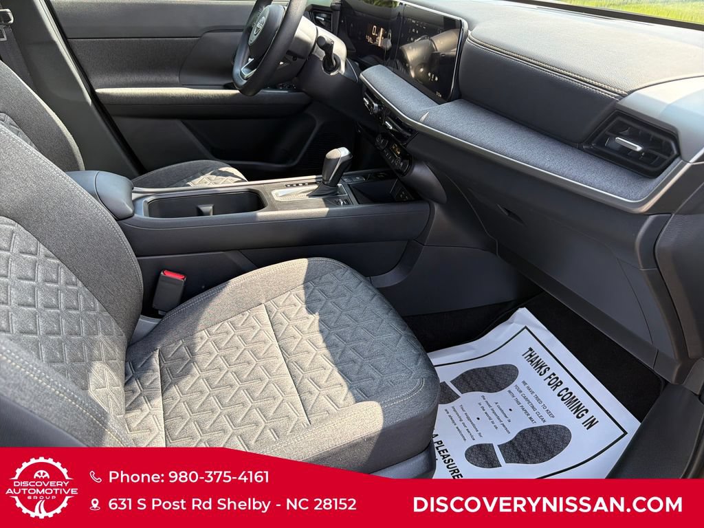Certified 2026 Nissan Kicks SV w/ Charging Package FWD image 37