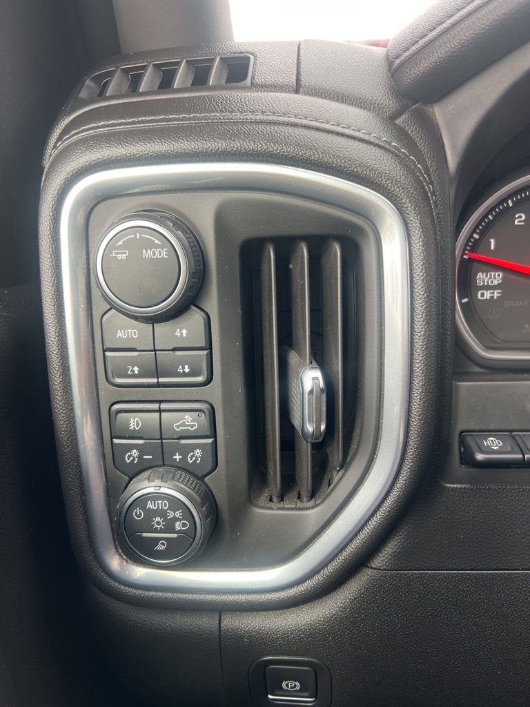 Used 2020 Chevrolet Silverado 1500 LTZ w/ LTZ Premium Package image 7