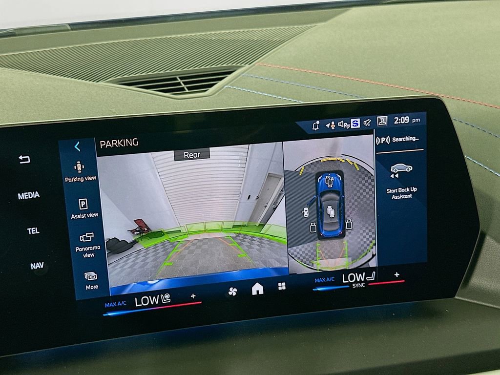 Used 2026 BMW 228i xDrive w/ Technology Package image 13