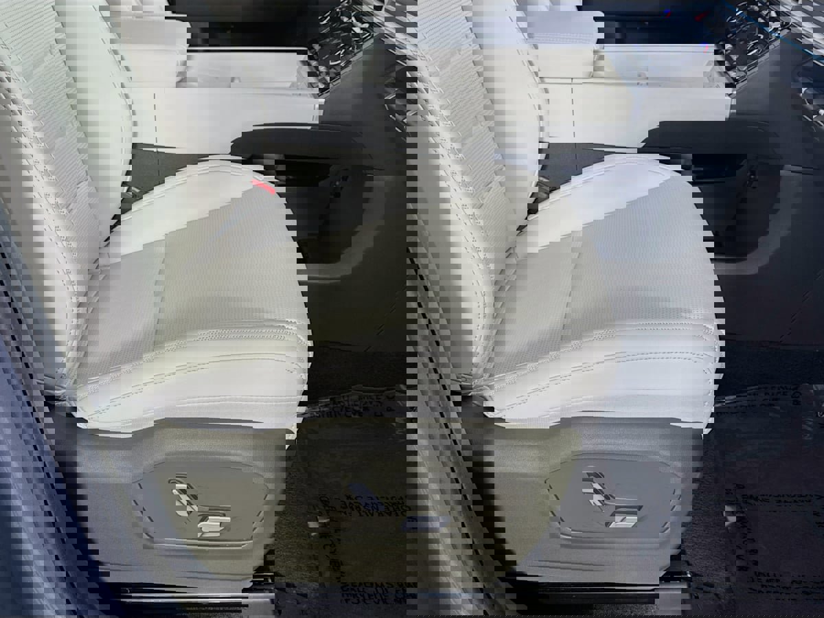 Used 2024 Hyundai Santa Fe Calligraphy image 39