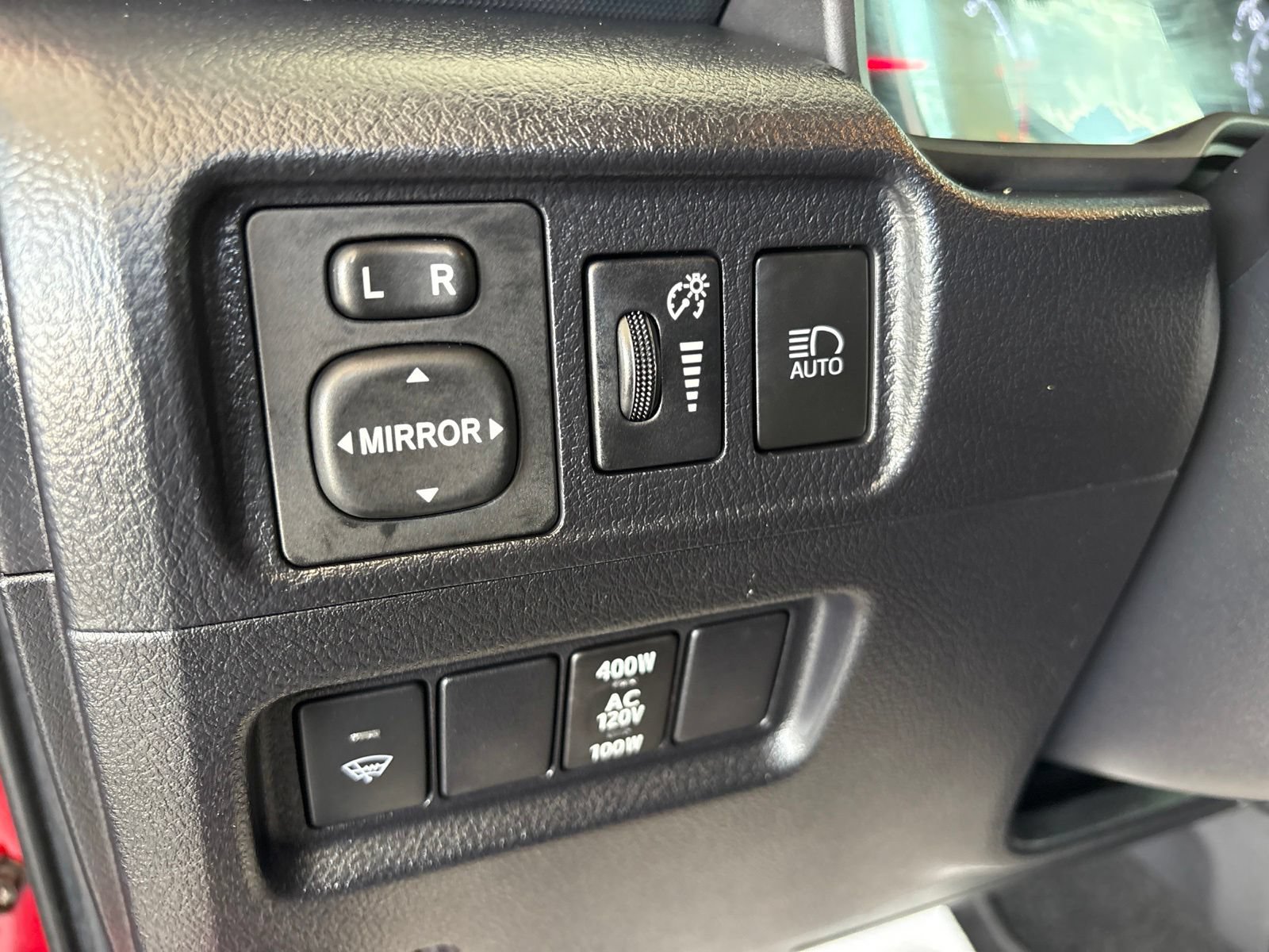 Used 2021 Toyota 4Runner SR5 Premium w/ Moonroof Package RWD image 13