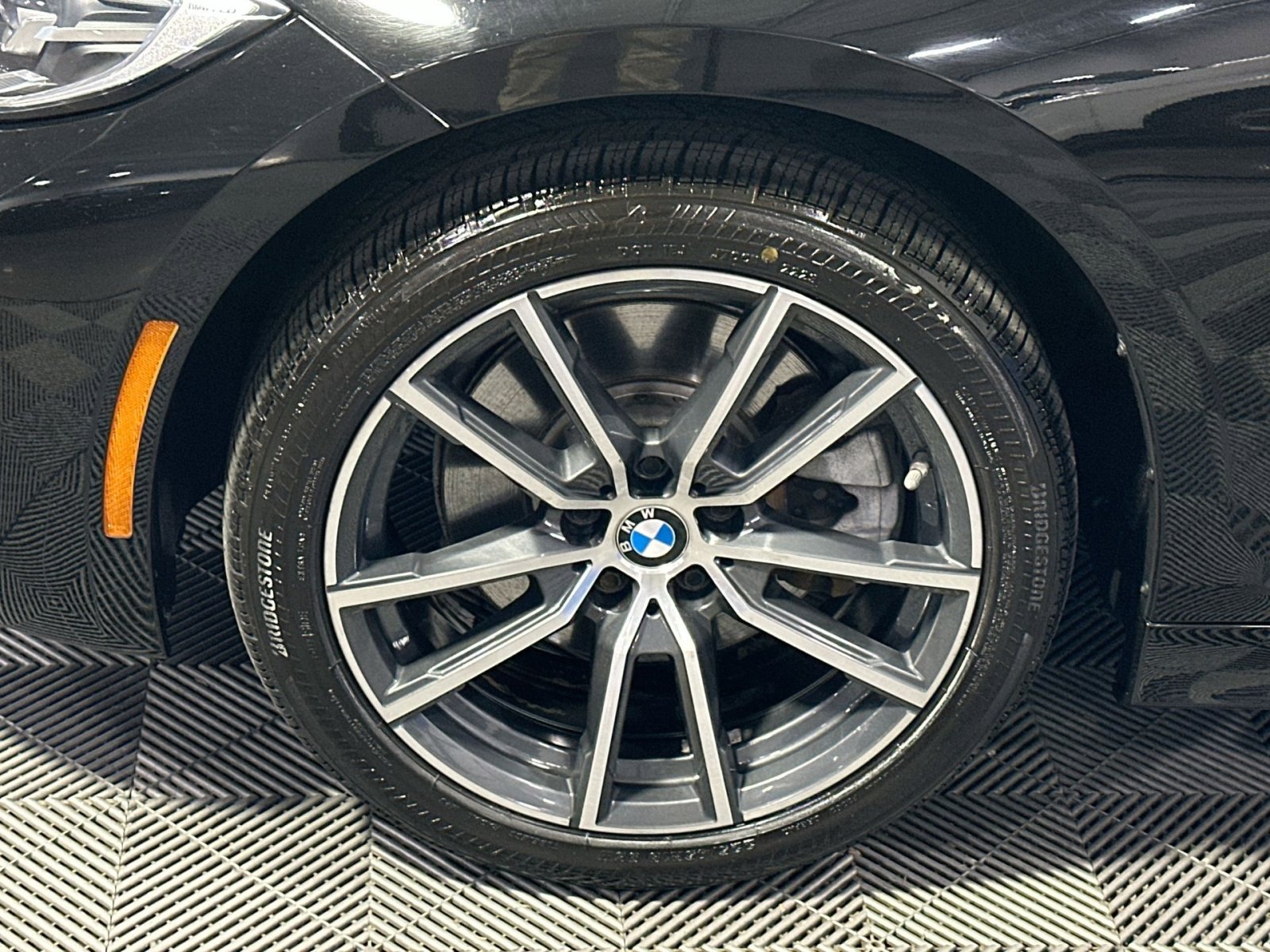 Used 2020 BMW 330i xDrive Sedan w/ Convenience Package image 12