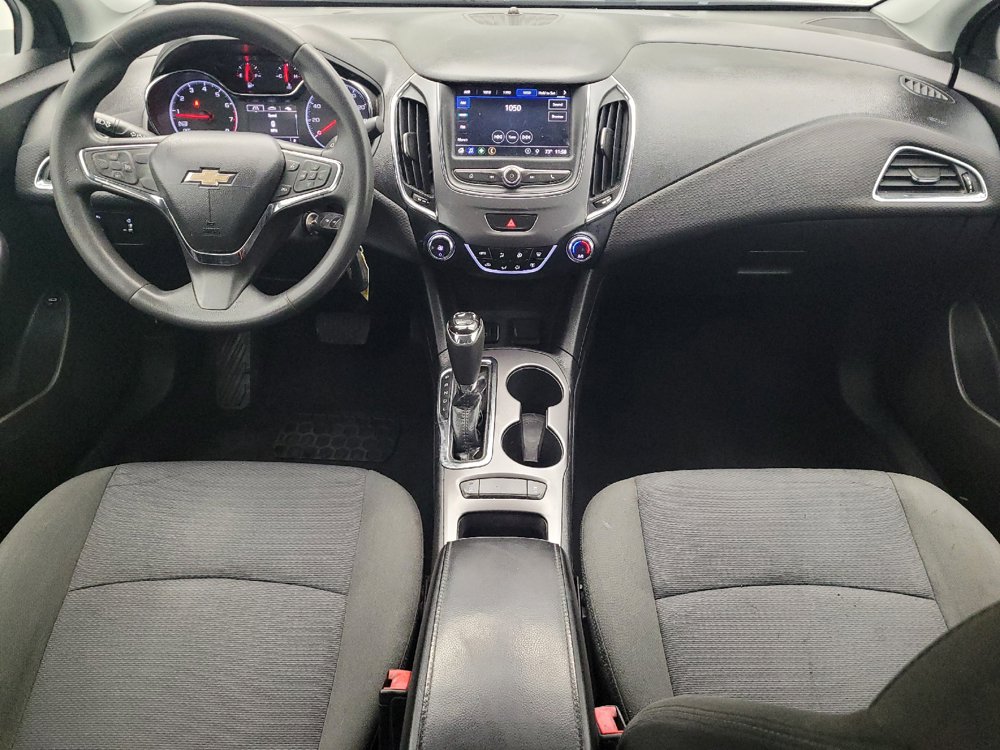 Used 2019 Chevrolet Cruze LT FWD image 22