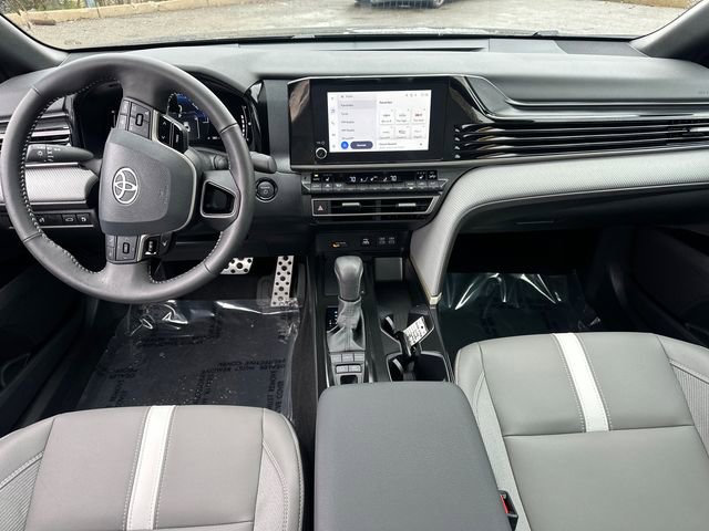 Used 2026 Toyota Camry SE w/ Convenience Package image 18