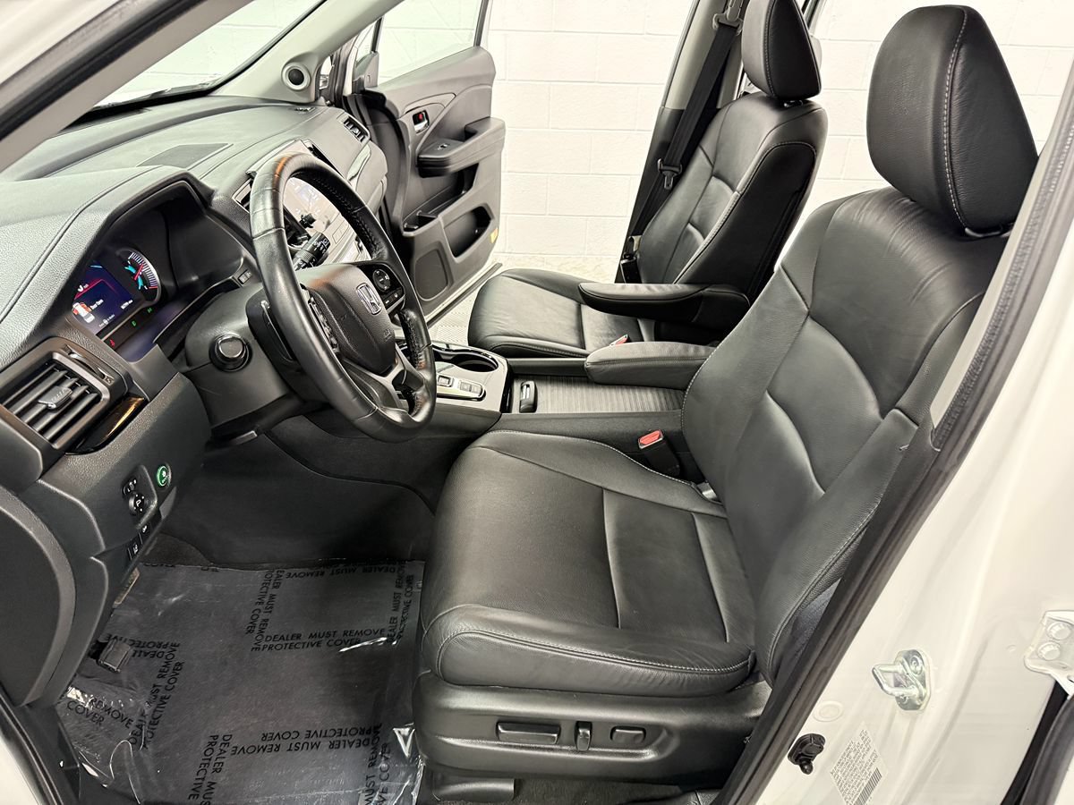Used 2022 Honda Pilot Touring image 10