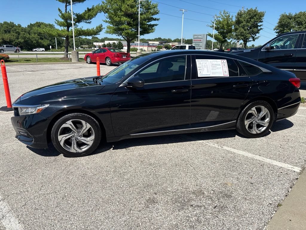 Used 2018 Honda Accord EX image 15