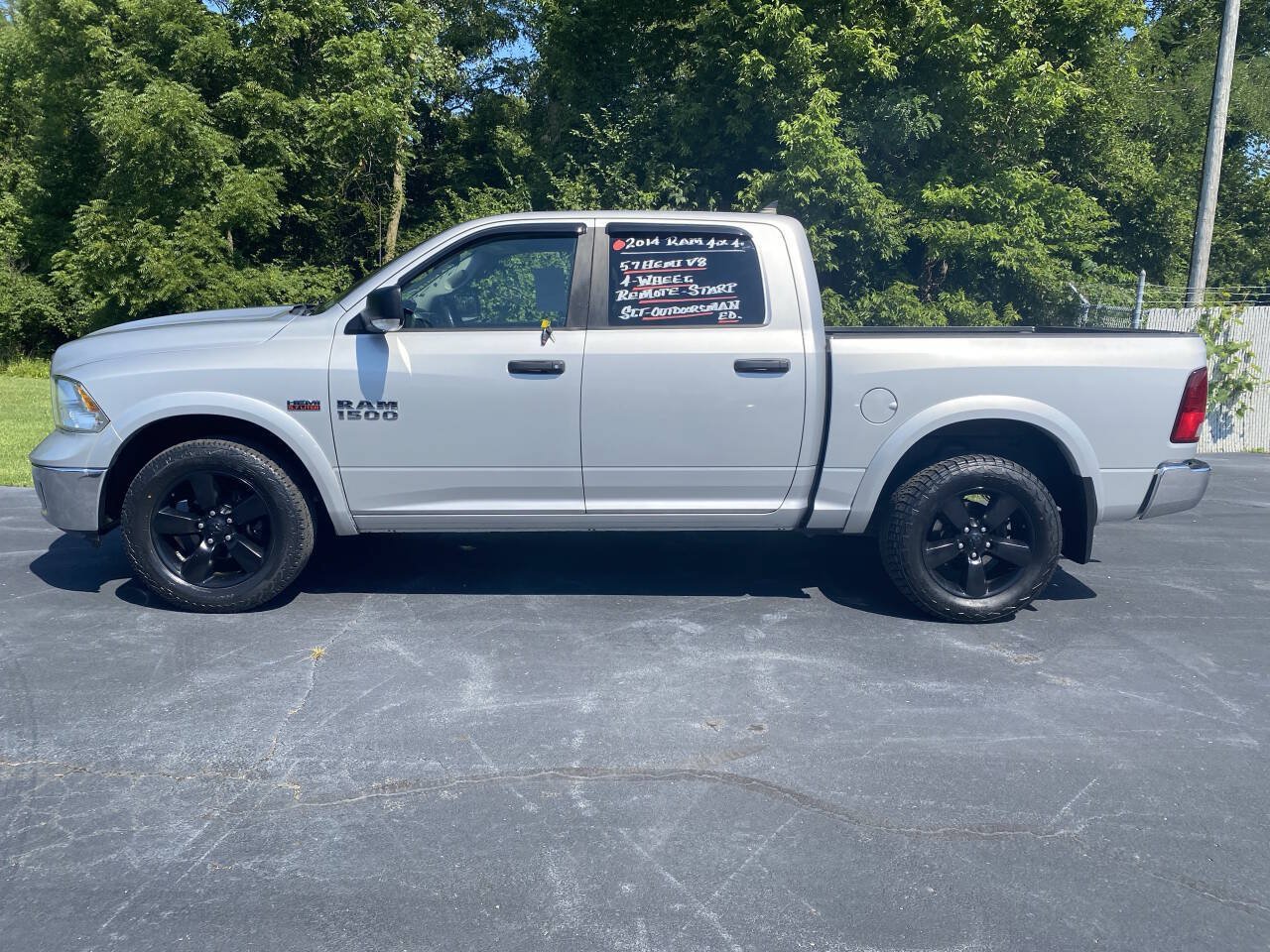 Used 2014 RAM 1500 Outdoorsman AWD/4WD image 2