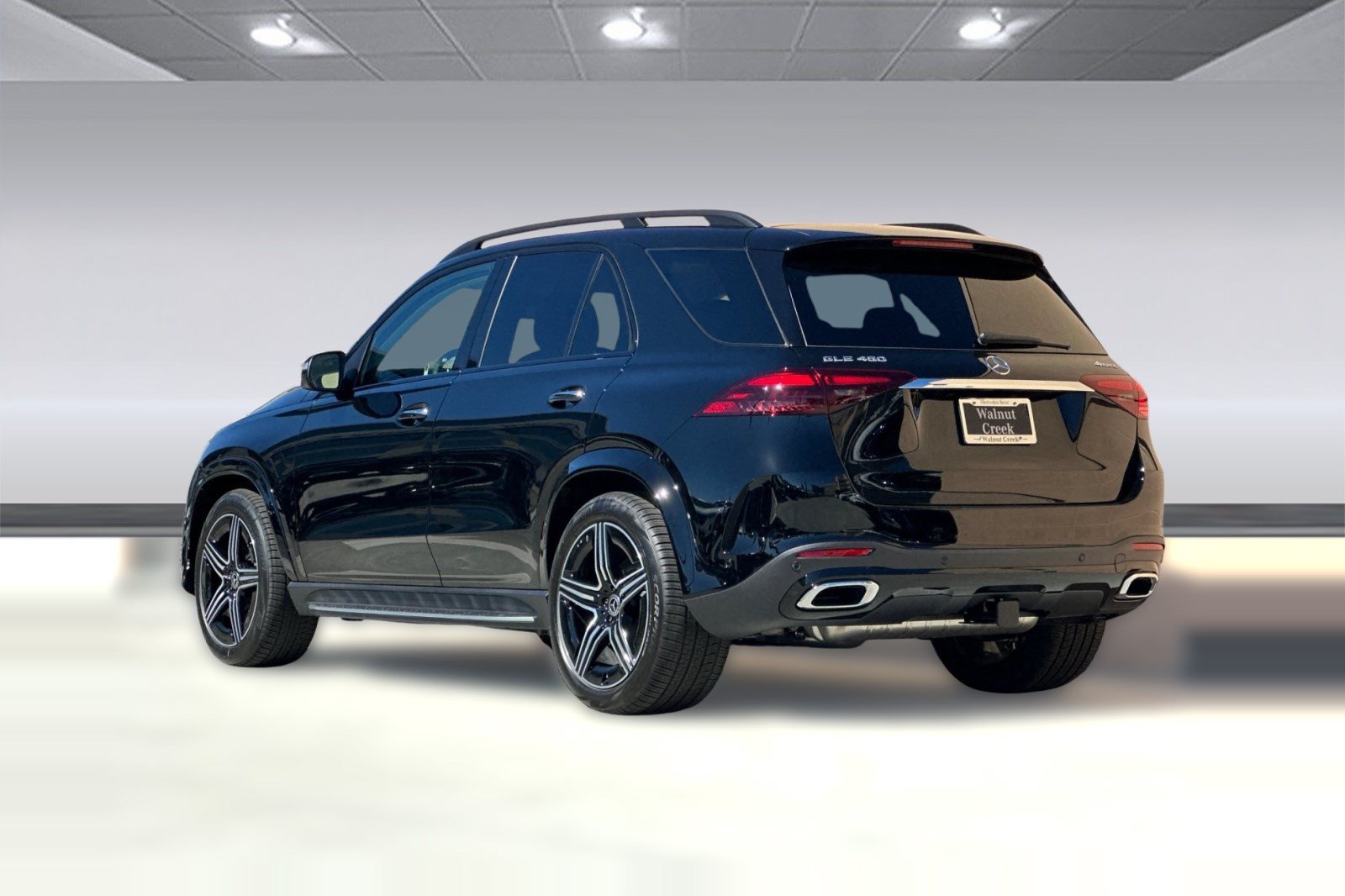 New 2026 Mercedes-Benz GLE 450 4MATIC image 3