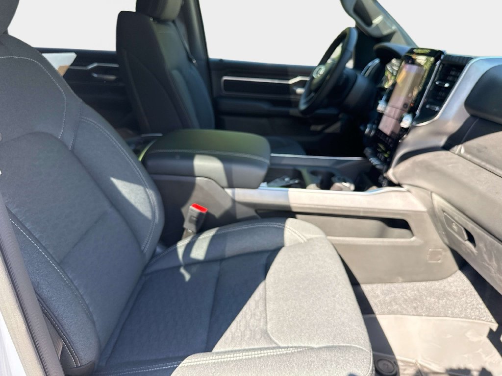 New 2026 RAM 1500 Big Horn AWD/4WD image 9