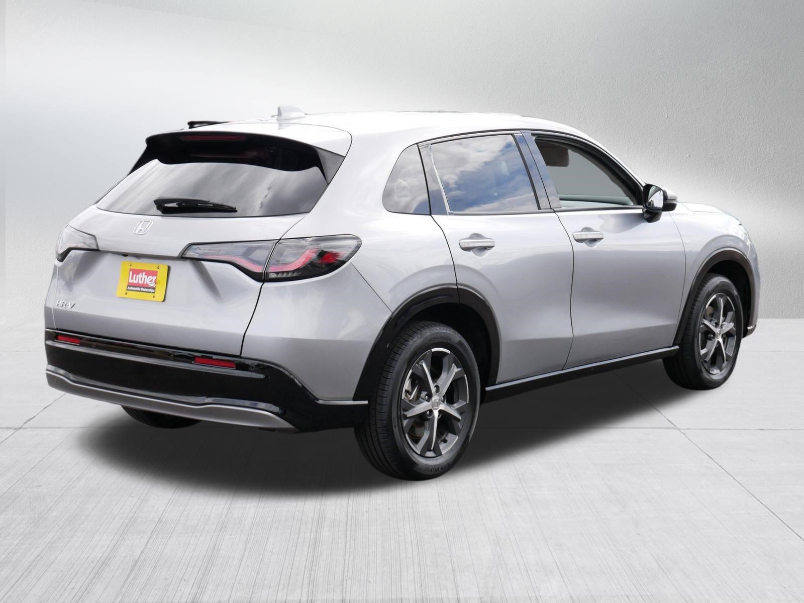 Used 2025 Honda HR-V EX-L image 7