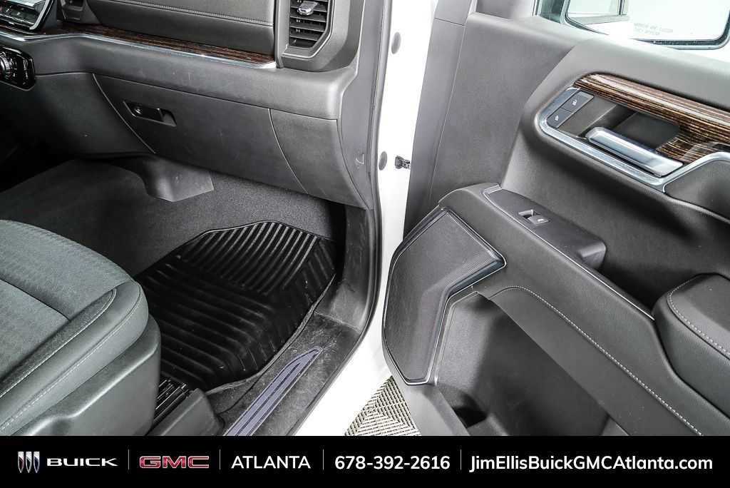 Used 2022 GMC Sierra 1500 Elevation image 23