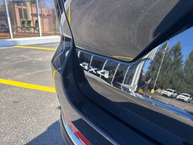 Certified 2023 Jeep Grand Cherokee Laredo image 32