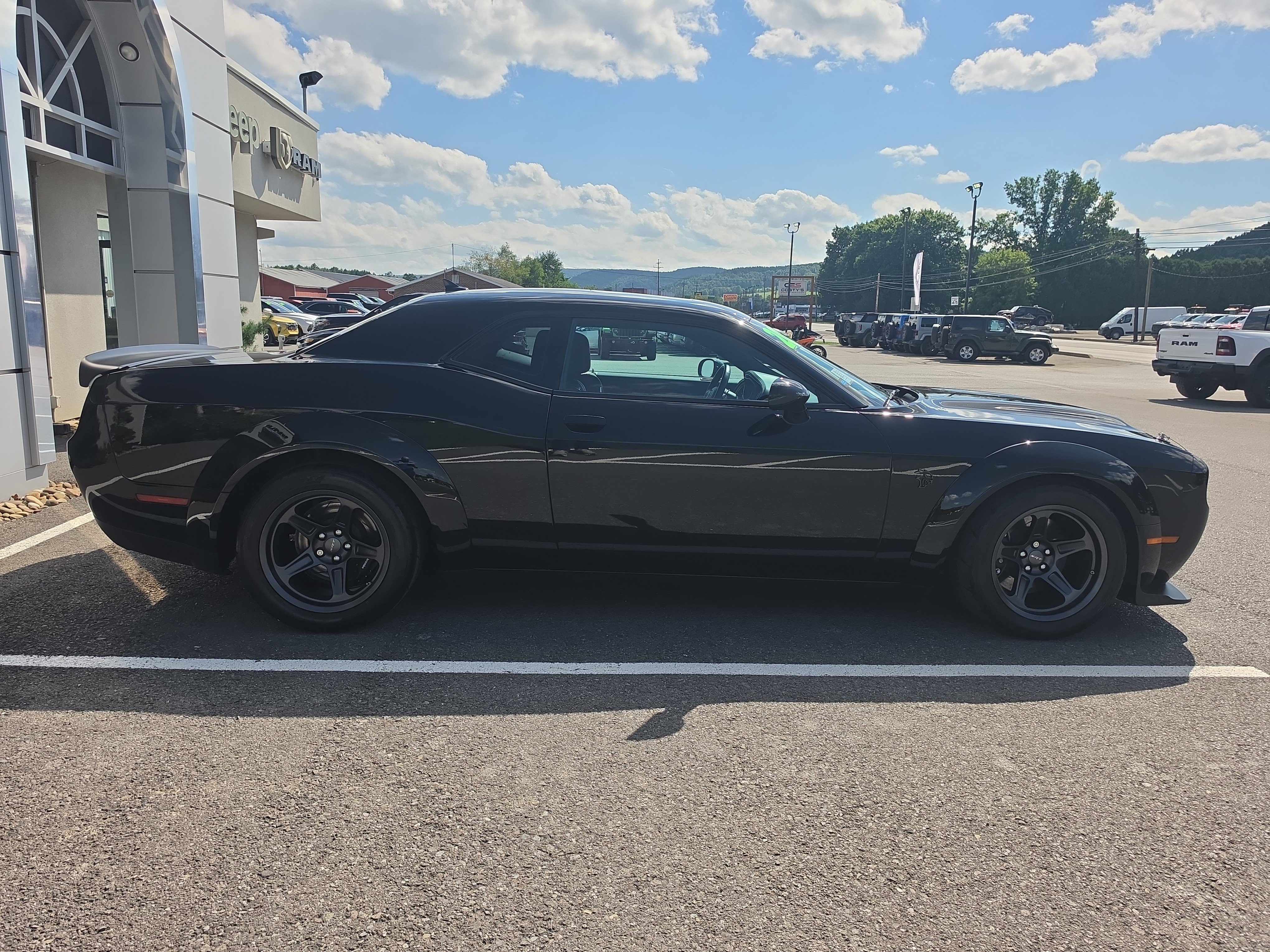 Used 2020 Dodge Challenger SRT Super Stock RWD image 2
