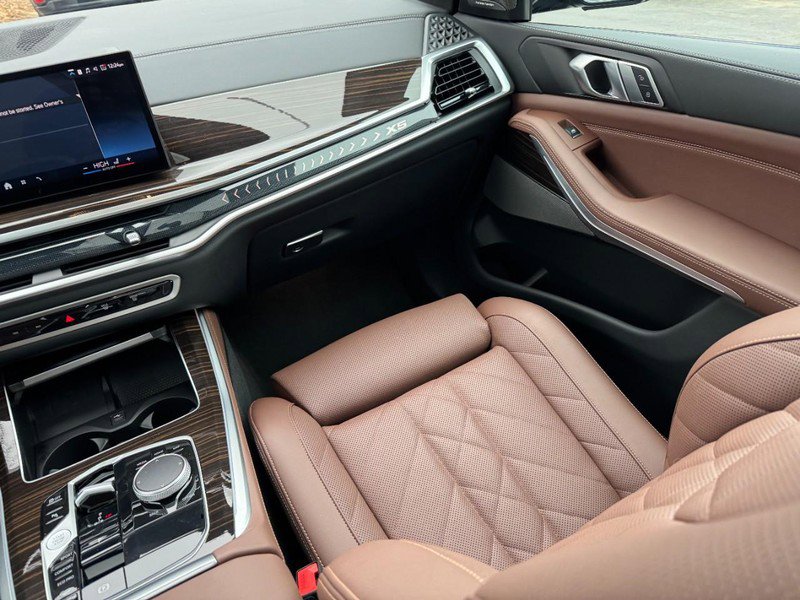 Used 2024 BMW X5 xDrive40i w/ M Sport Package image 15
