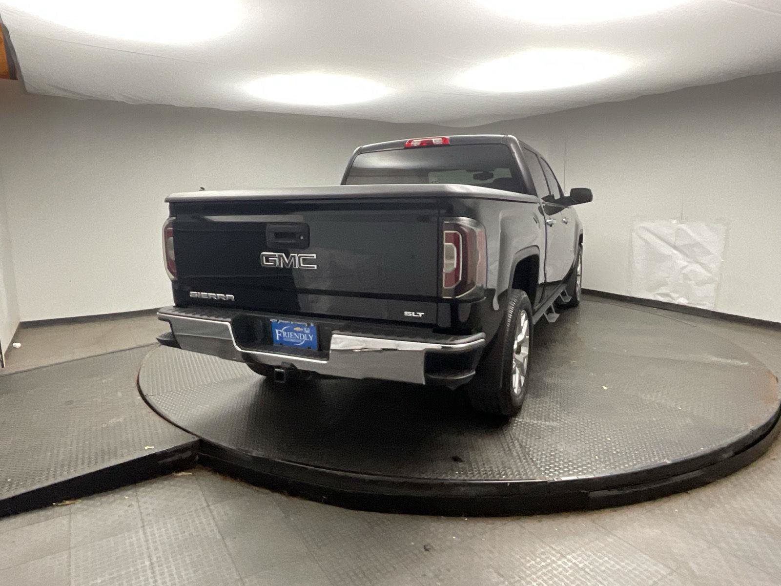 Used 2018 GMC Sierra 1500 SLT w/ SLT Premium Package AWD/4WD image 7