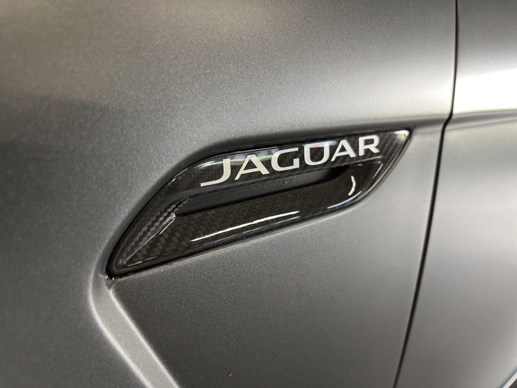 Used 2019 Jaguar XE SV Project 8 image 17