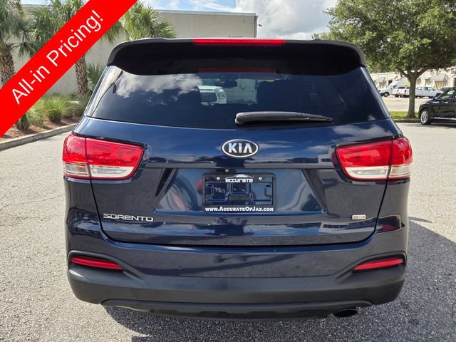 Used 2016 Kia Sorento FWD w/ LX Convenience Package image 4