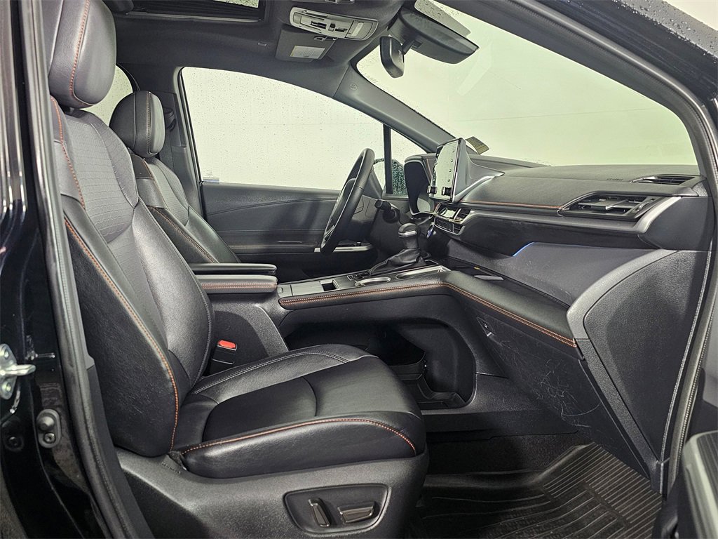 Used 2023 Toyota Sienna XSE image 11
