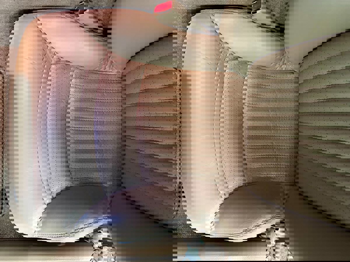 Used 2000 Chevrolet Corvette Coupe w/ Memory Pkg image 13