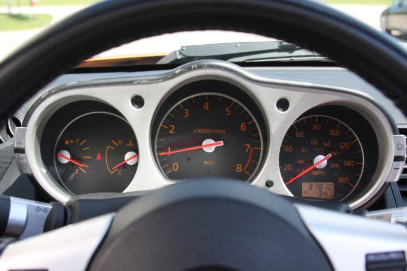 Used 2006 Nissan 350Z Touring RWD image 23