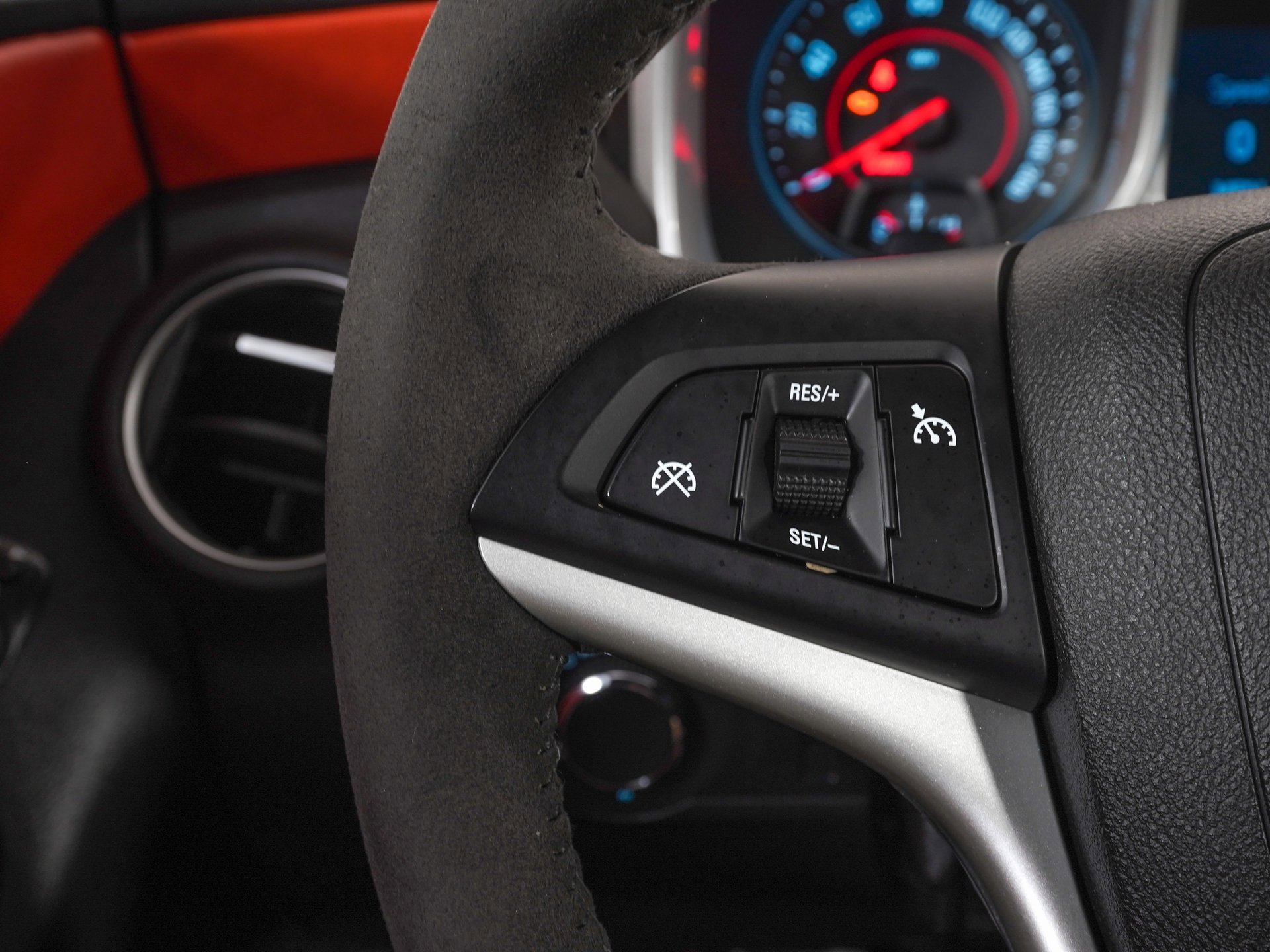 Used 2015 Chevrolet Camaro Z/28 image 18