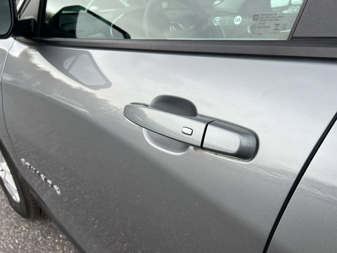 Used 2023 Chevrolet Equinox LS w/ LS Convenience Package image 11