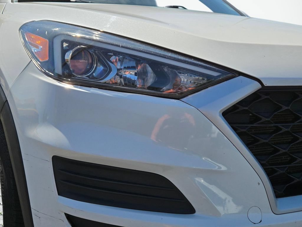 Used 2019 Hyundai Tucson SE AWD/4WD image 2