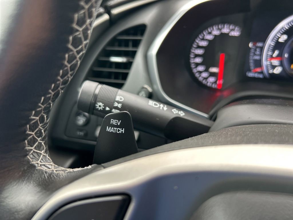 Used 2015 Chevrolet Corvette Stingray Coupe w/ 2LT Preferred Equipment Group image 18