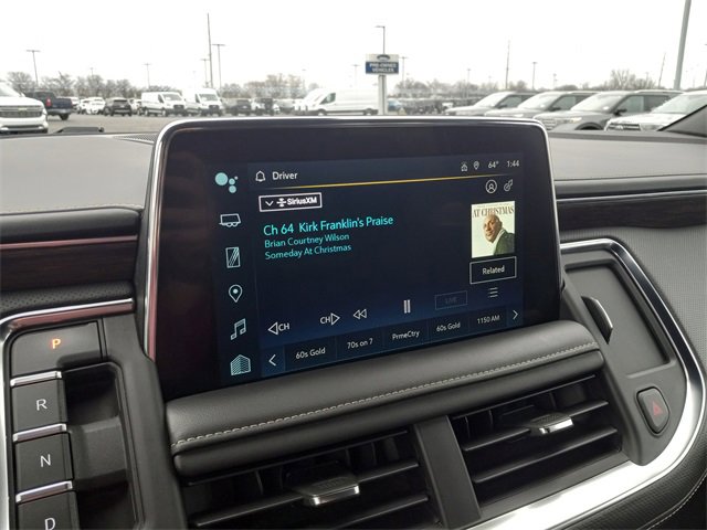 Used 2023 Chevrolet Suburban Premier image 21