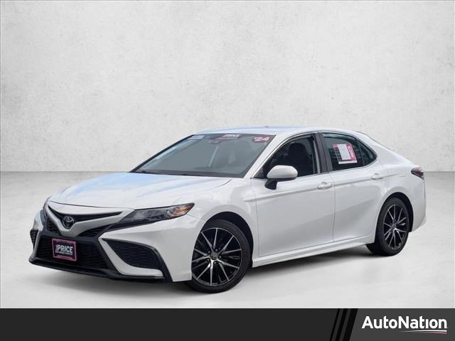 Used 2024 Toyota Camry SE