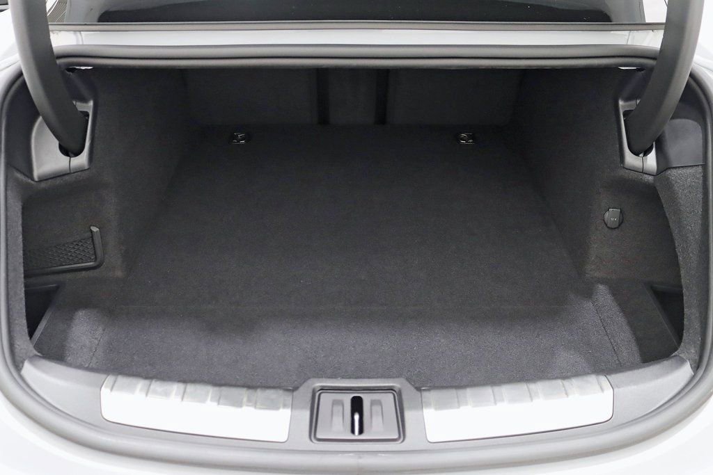 Used 2023 Porsche Taycan Turbo image 41