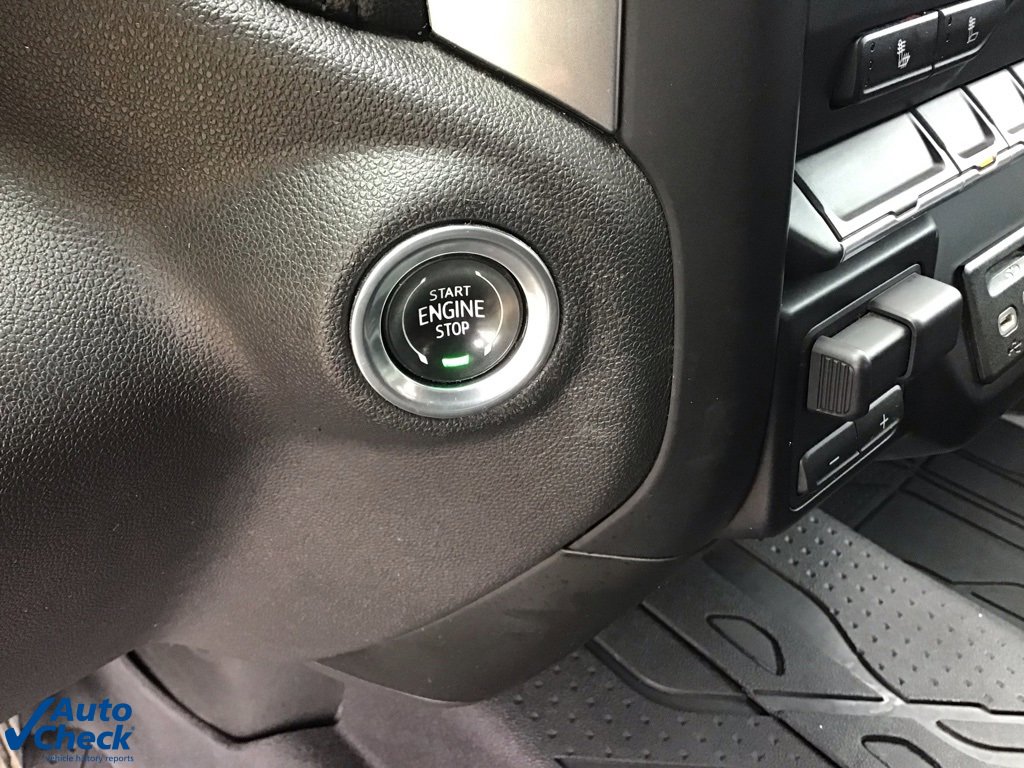 Used 2019 Chevrolet Silverado 1500 LT w/ Texas Edition image 43