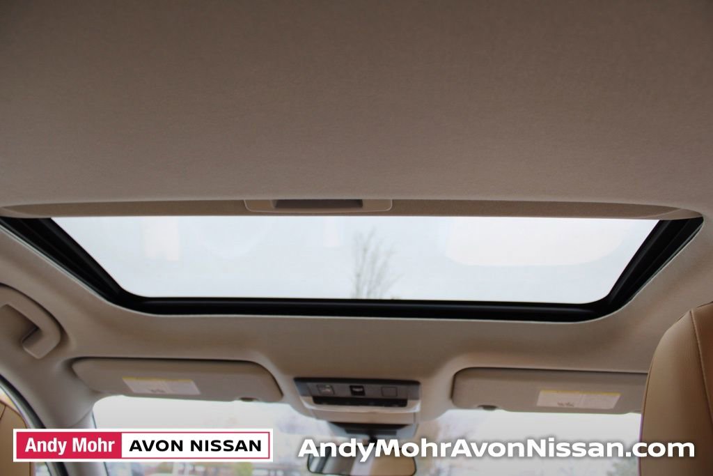 New 2025 Nissan Sentra SV w/ SV Premium Package image 17