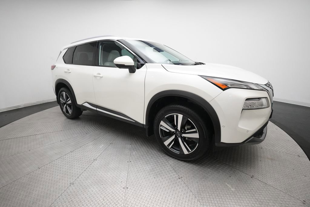 Certified 2023 Nissan Rogue SL w/ SL Premium Package AWD/4WD image 37