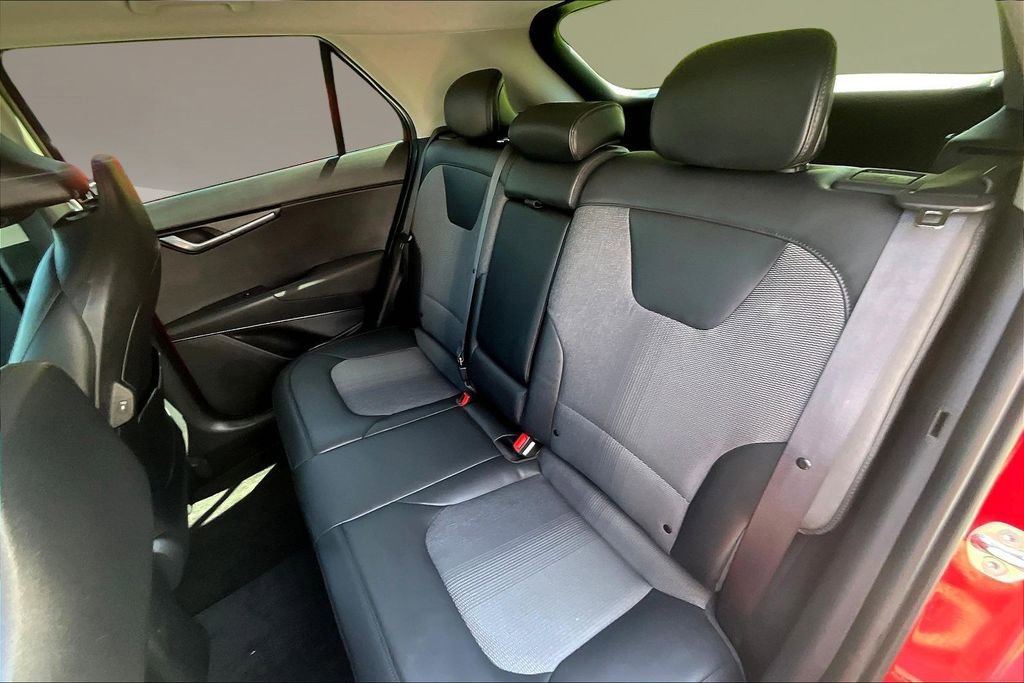 Certified 2024 Kia Niro EX Touring FWD image 21